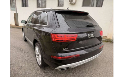 audi-q7 - 4