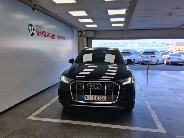 Audi Q7 MATRIX* DISTRONIK* PANO* ОБДУХ* КРАЙНА ЦЕНА - автомобили, коли, обяви за нови и употребявани 0