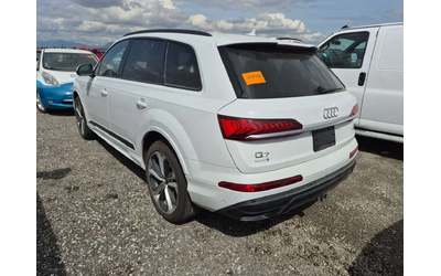 audi-q7 - 3