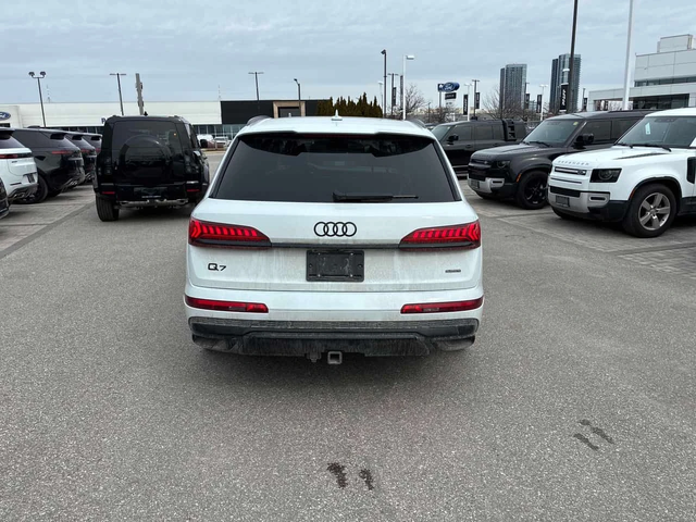 Audi Q7 | Technik | DISTRONIC | 360 | ОБДУХВАНЕ | HUD - автомобили, коли, обяви за нови и употребявани 3