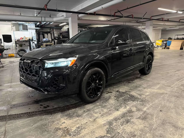 Audi Q7 55 TFSI quattro / 2 КЛЮЧА - автомобили, коли, обяви за нови и употребявани 0