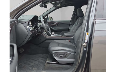 Audi Q7 55TFSI S-Line * Фиксирана цена до БГ * CARFAX * - автомобили, коли, обяви за нови и употребявани 14