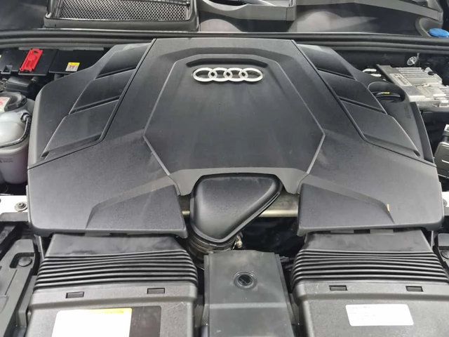 Audi Q7 * PROGRESSIV * ПОДГРЕВИ * 2 КЛЮЧА * ПАНО * CARFAX - автомобили, коли, обяви за нови и употребявани 15
