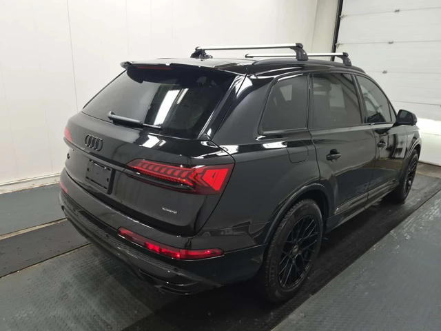 Audi Q7 * PROGRESSIV * ПОДГРЕВИ * 2 КЛЮЧА * ПАНО * CARFAX - автомобили, коли, обяви за нови и употребявани 2