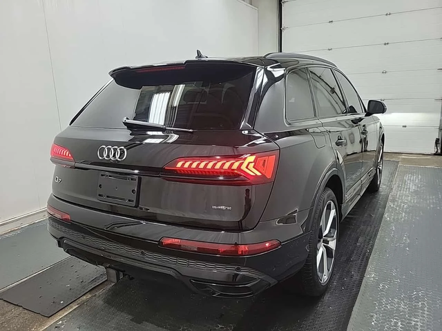 Audi Q7 * PROGRESSIV * ДИСТРОНИК * ОБДУХВАНЕ * ПАНО - автомобили, коли, обяви за нови и употребявани 2