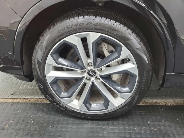 Audi Q7 * PROGRESSIV * ДИСТРОНИК * ОБДУХВАНЕ * ПАНО - автомобили, коли, обяви за нови и употребявани 5