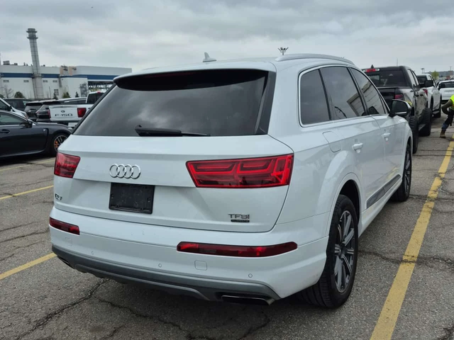 Audi Q7 * 3.0T TECHNIK* DISTRONIC* ОБУДХВАНЕ* BANG&OLUFSEN - автомобили, коли, обяви за нови и употребявани 2