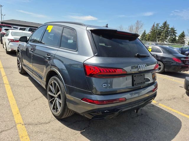 Audi Q7 KOMFORT/СARFAX/2 КЛЮЧА/ПАНОРАМА/ПОДГРЕВ/ - автомобили, коли, обяви за нови и употребявани 3