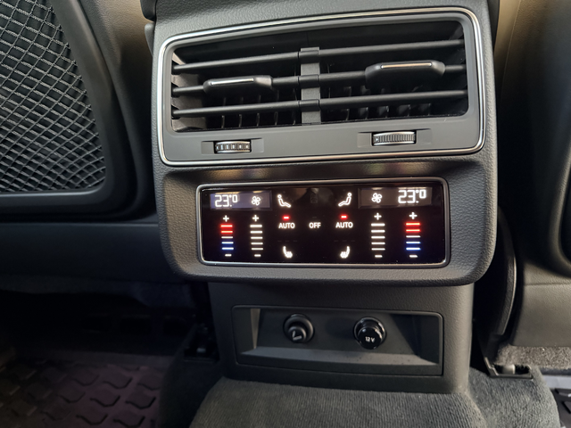 Audi Q7 50 TDI/S-LINE/S-SEATS/MATRIX/B&O/7-МЕСТЕН - автомобили, коли, обяви за нови и употребявани 17