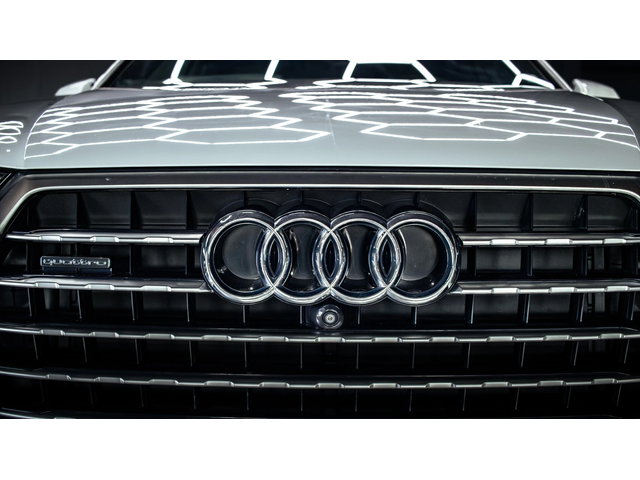Audi Q7 TECHNIK* Обдухване* 360* Pano* Navi* Ambient - автомобили, коли, обяви за нови и употребявани 2