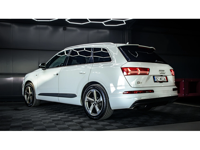 Audi Q7 TECHNIK* Обдухване* 360* Pano* Navi* Ambient - автомобили, коли, обяви за нови и употребявани 6