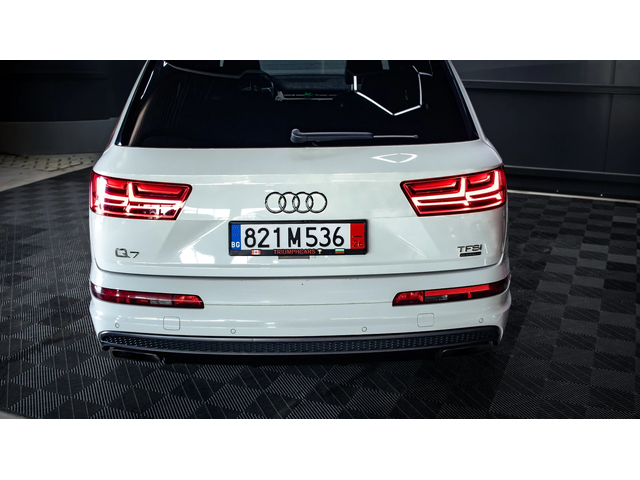 Audi Q7 TECHNIK* Обдухване* 360* Pano* Navi* Ambient - автомобили, коли, обяви за нови и употребявани 7
