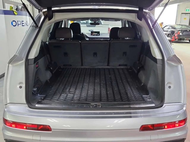 Audi Q7 TECHNIK/ДИСТРОНИК/ПАНО/ОБДУХ/HEAD UP/МАСАЖИ - автомобили, коли, обяви за нови и употребявани 12