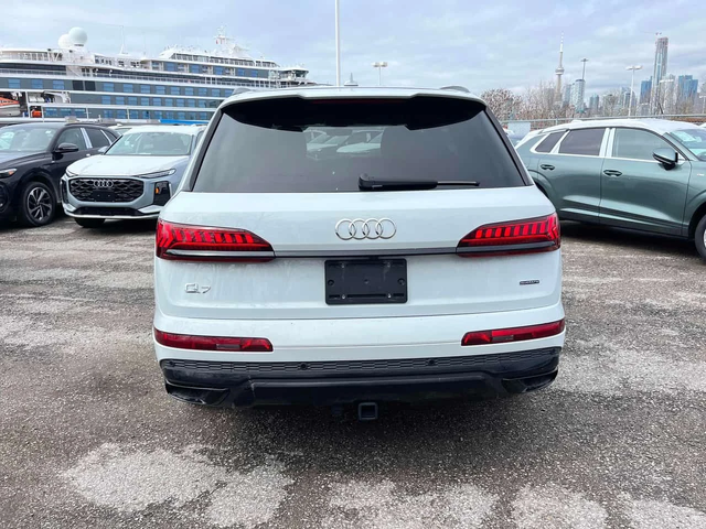 Audi Q7 * ГЛАВНО ПРЕДСТАВИТЕЛСТВО НА AUDI* - автомобили, коли, обяви за нови и употребявани 4