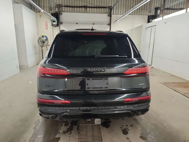 Audi Q7 * TECHNIK * ДИСТРОНИК * 360 КАМЕРА * 2 БРОЯ ГУМИ * - автомобили, коли, обяви за нови и употребявани 4
