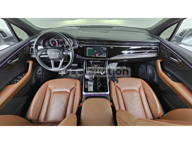 Audi Q7 4.5TDI* 360* Pano* Camera* АВТОКРЕДИТ - автомобили, коли, обяви за нови и употребявани 6