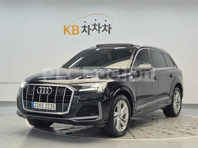 Audi Q7 4.5TDI* Pano* HeadUp* TV* АВТОКРЕДИТ - автомобили, коли, обяви за нови и употребявани 1