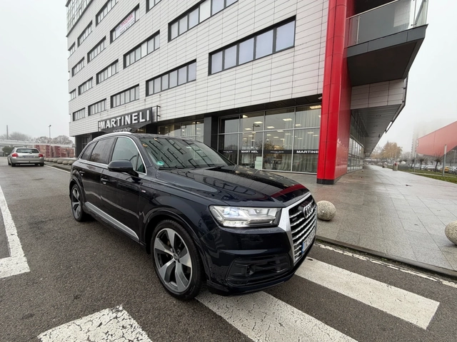 Audi Q7 Sline* Plus* 3.0TDI* 7места* УНИКАТ - автомобили, коли, обяви за нови и употребявани 2