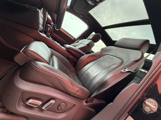 Audi Q7 4.2TDI* БАРТЕР* FACE* Sline - автомобили, коли, обяви за нови и употребявани 9