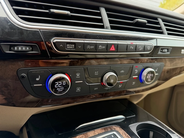 Audi Q7 БАРТЕР* Matrix* Digital* - автомобили, коли, обяви за нови и употребявани 9