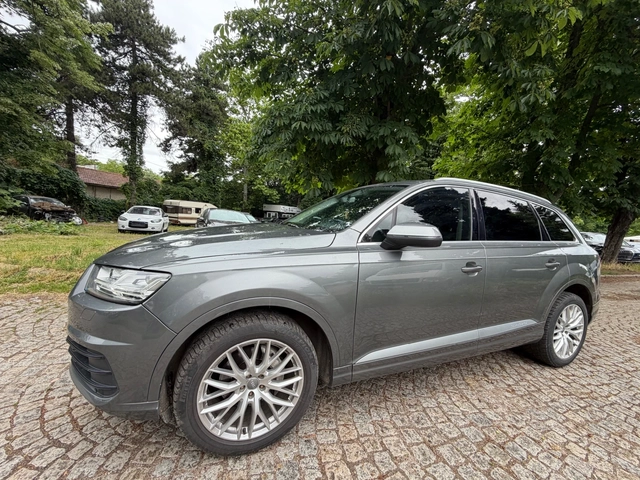 Audi Q7 3.0D* На* Пружини* Кожа - автомобили, коли, обяви за нови и употребявани 0