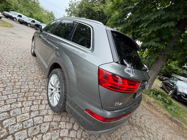Audi Q7 3.0D* На* Пружини* Кожа - автомобили, коли, обяви за нови и употребявани 3
