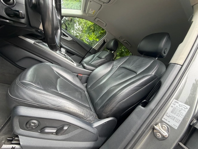 Audi Q7 3.0D* На* Пружини* Кожа - автомобили, коли, обяви за нови и употребявани 9