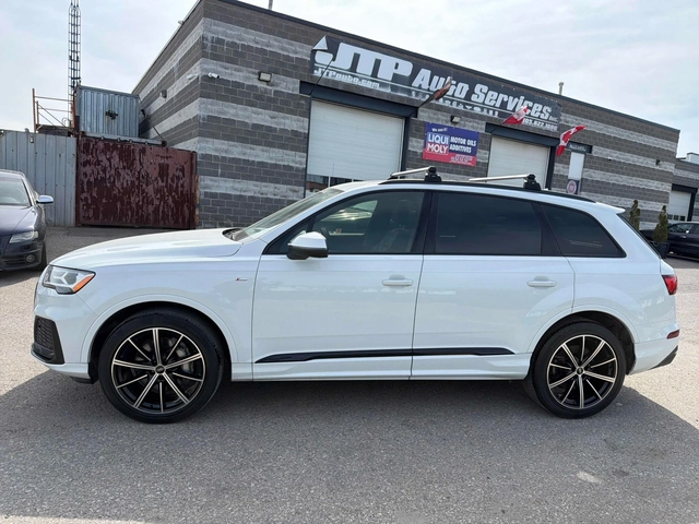 Audi Q7 S LINE * 7 МЕСТЕН * СЕРВИЗНА ИСТОРИЯ * CARFAX * - автомобили, коли, обяви за нови и употребявани 3