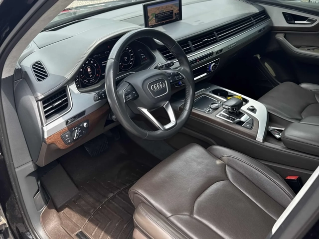 Audi Q7 Technik * Keyless * CARFAX * АВТО КРЕДИТ * - автомобили, коли, обяви за нови и употребявани 6