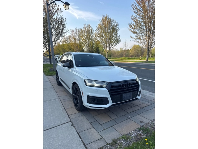 Audi Q7 TECHNIK * MATRIX * DISTRONIC * HEAD UP * CARFAX * - автомобили, коли, обяви за нови и употребявани 0