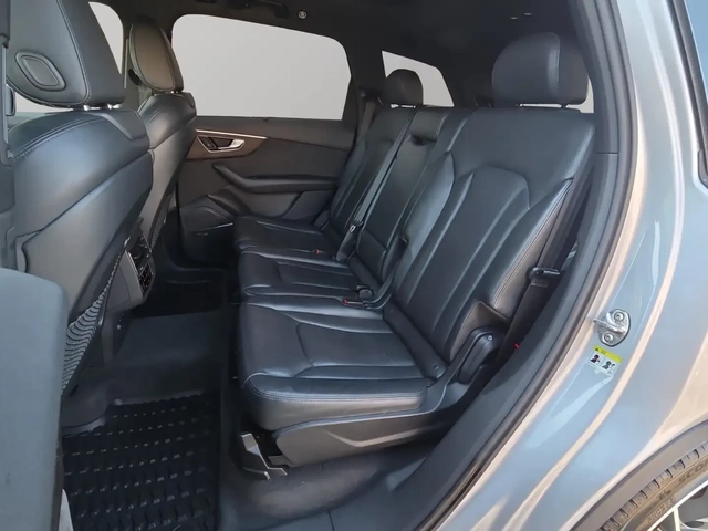 Audi Q7 - автомобили, коли, обяви за нови и употребявани 11