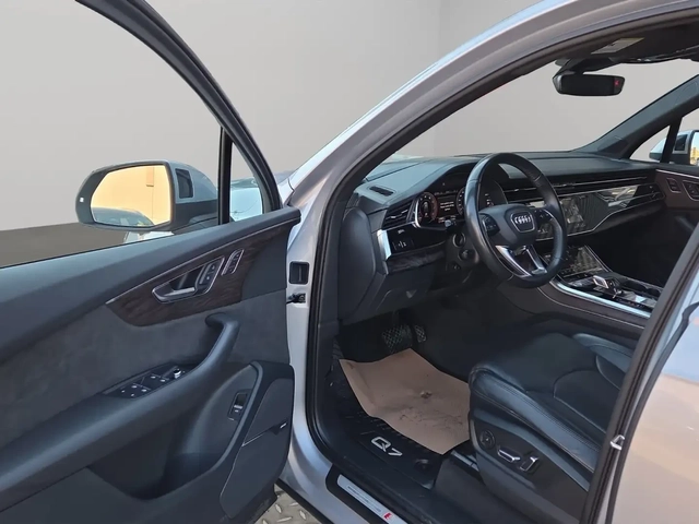Audi Q7 - автомобили, коли, обяви за нови и употребявани 15