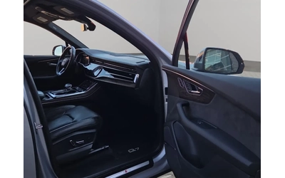 Audi Q7 - автомобили, коли, обяви за нови и употребявани 16