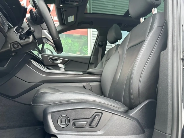 Audi Q7 - автомобили, коли, обяви за нови и употребявани 8