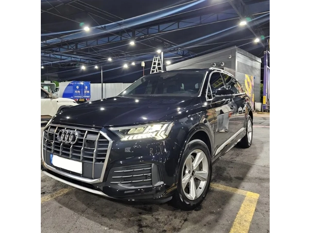 Audi Q7 DISTR | FULL LED - автомобили, коли, обяви за нови и употребявани 1