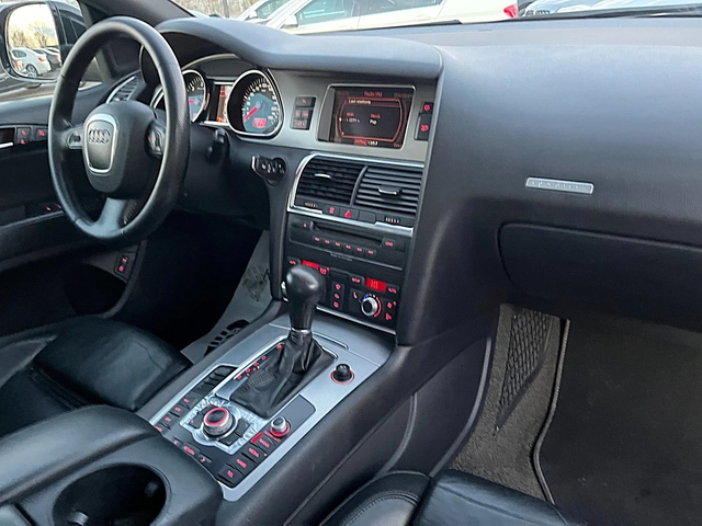 Audi Q7 Sline-PANORAMA-BIXENON-MONITORI-DVD-ALKANTAR-FULL! - автомобили, коли, обяви за нови и употребявани 11