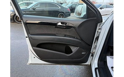 Audi Q7 4.2d-PANORAMA-Sline-BOSE- - автомобили, коли, обяви за нови и употребявани 6