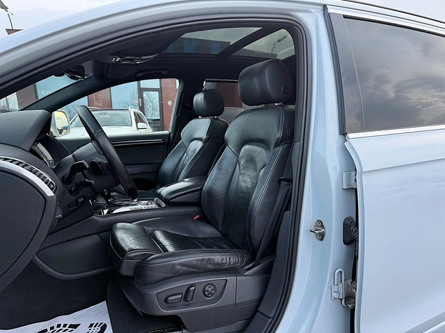Audi Q7 4.2d-PANORAMA-Sline-BOSE- - автомобили, коли, обяви за нови и употребявани 7