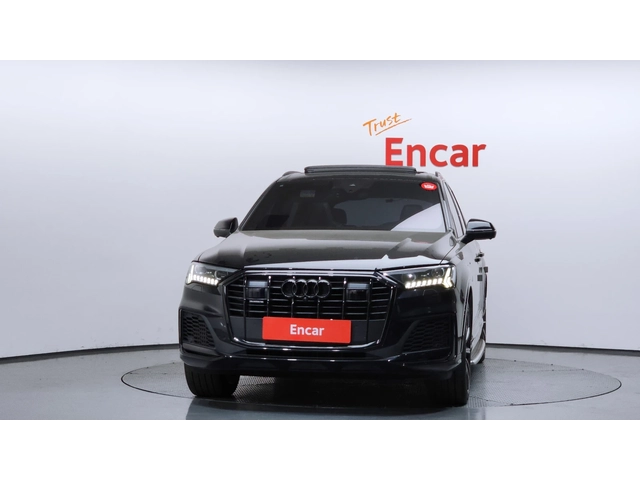 Audi Q7 MATRIX* DIS* S-LINE* PANO* ОБДУХ* HUD* МАСАЖ* 360* - автомобили, коли, обяви за нови и употребявани 1
