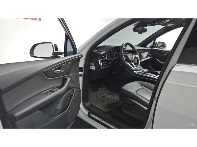 Audi Q7 45 TDI QUATTRO PREMIUM - автомобили, коли, обяви за нови и употребявани 7