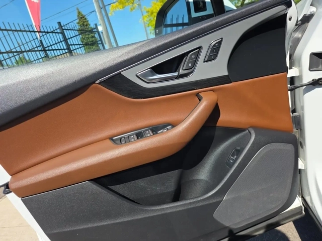 Audi Q7 PROGRESSIV* 7 МЕСТА* 360* ОБДУХ* PANO - автомобили, коли, обяви за нови и употребявани 11