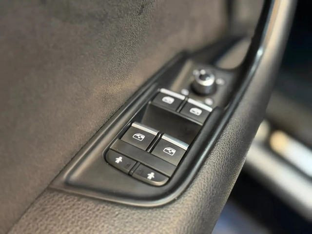 Audi Q7 TECHNIC* 7 МЕСТА* МАСАЖ* 360* BOSE* ОБДУХ - автомобили, коли, обяви за нови и употребявани 12