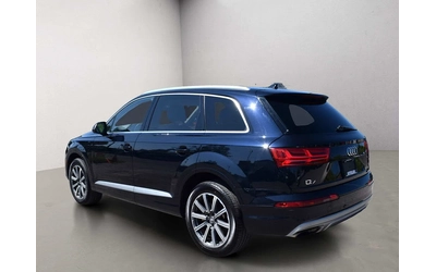 audi-q7 - 3