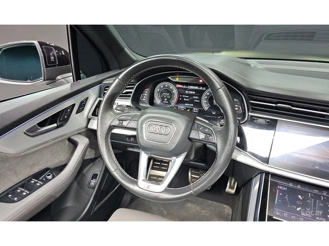Audi Q7 55TFSI* BLACK OPTIC* HEAD UP* МАСАЖ* КРАЙНА ЦЕНА - автомобили, коли, обяви за нови и употребявани 9