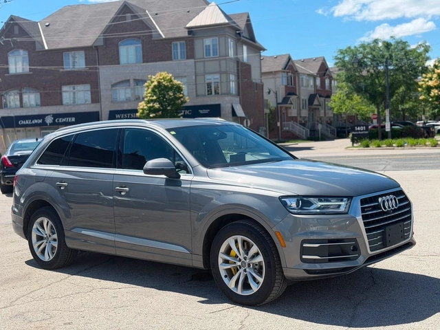 Audi Q7 3.0 TFSI quattro Premium Plus | 7 места | Панорама - автомобили, коли, обяви за нови и употребявани 0