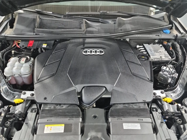 Audi Q7 Progressiv - автомобили, коли, обяви за нови и употребявани 13