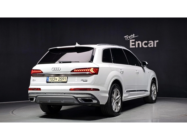 Audi Q7 45 TDI Quattro Premium | HUD | 360 Camera | Soft C - автомобили, коли, обяви за нови и употребявани 1