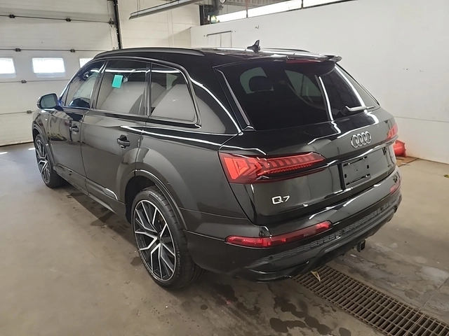 Audi Q7 Progressiv / Quattro / 7 Seats / Panorama - автомобили, коли, обяви за нови и употребявани 5