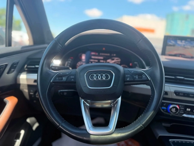 Audi Q7 3.0 TFSI quattro Premium Plus | 7 места | Панорама - автомобили, коли, обяви за нови и употребявани 8