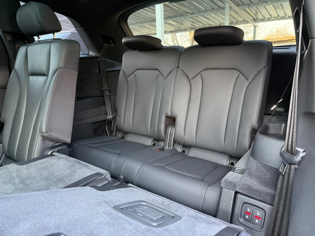Audi Q7 TECHNIK, 55TFSI, S-LINE, 6+ 1 SEATS - автомобили, коли, обяви за нови и употребявани 10